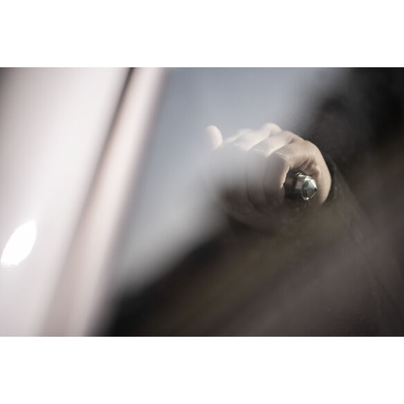 Smith & Wesson&reg; Vehicle Escape Tool